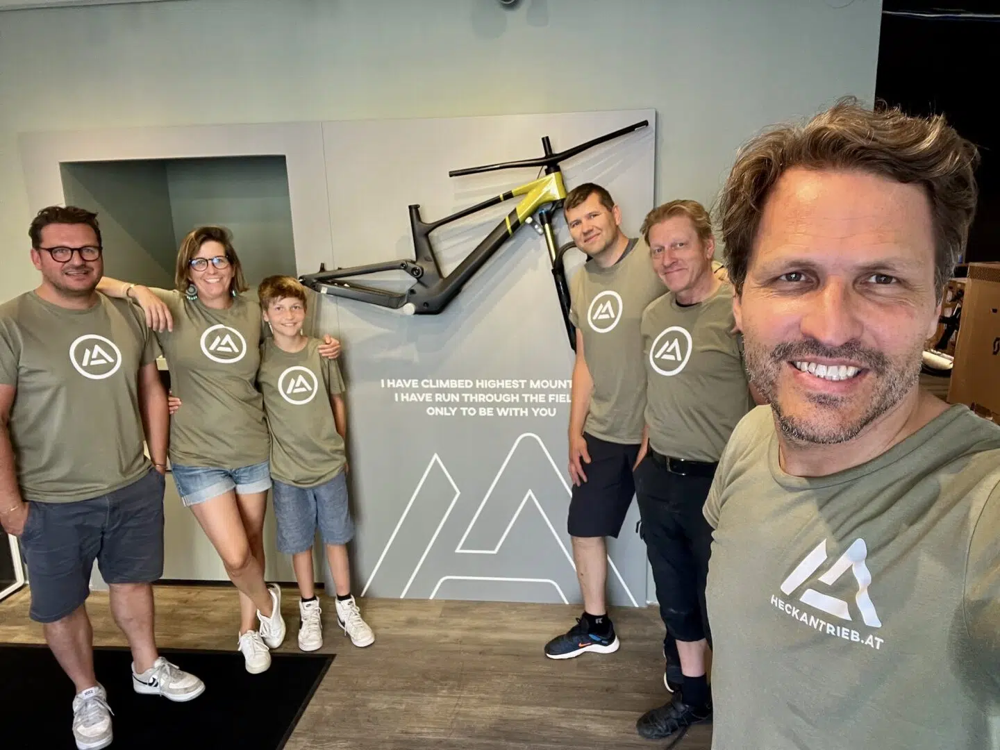 Eröffnungsfeier, Harald Touch, Barbara Heck, Alexander Heck, Rado Mjakis, Mick Muth und Philipp Heck