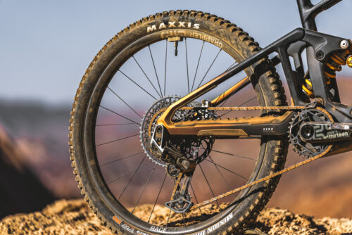 DUNE: DAS SUPER-ENDURO DER LEICHTEN E-MTBS