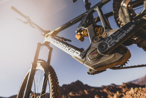 DUNE: DAS SUPER-ENDURO DER LEICHTEN E-MTBS