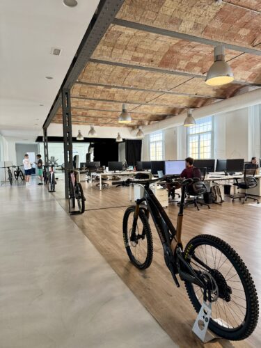 Unno Barcelona besuch DJI Avinox Cesar Roco