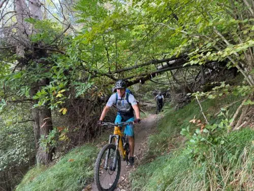 Ligurien Trailreise: 4‑Tage E‑MTB Abenteuer im Hinterland – Mondraker & Yeti im Härtetest