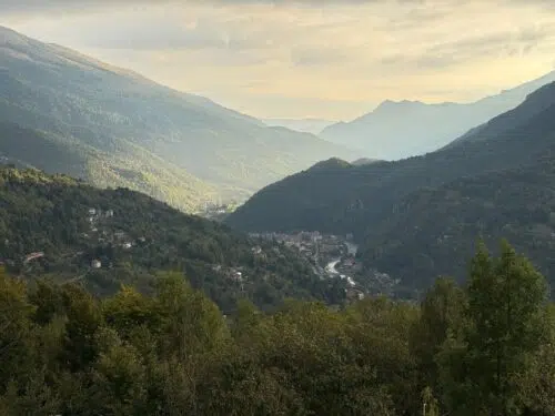 Ligurien Trailreise: 4‑Tage E‑MTB Abenteuer im Hinterland – Mondraker & Yeti im Härtetest