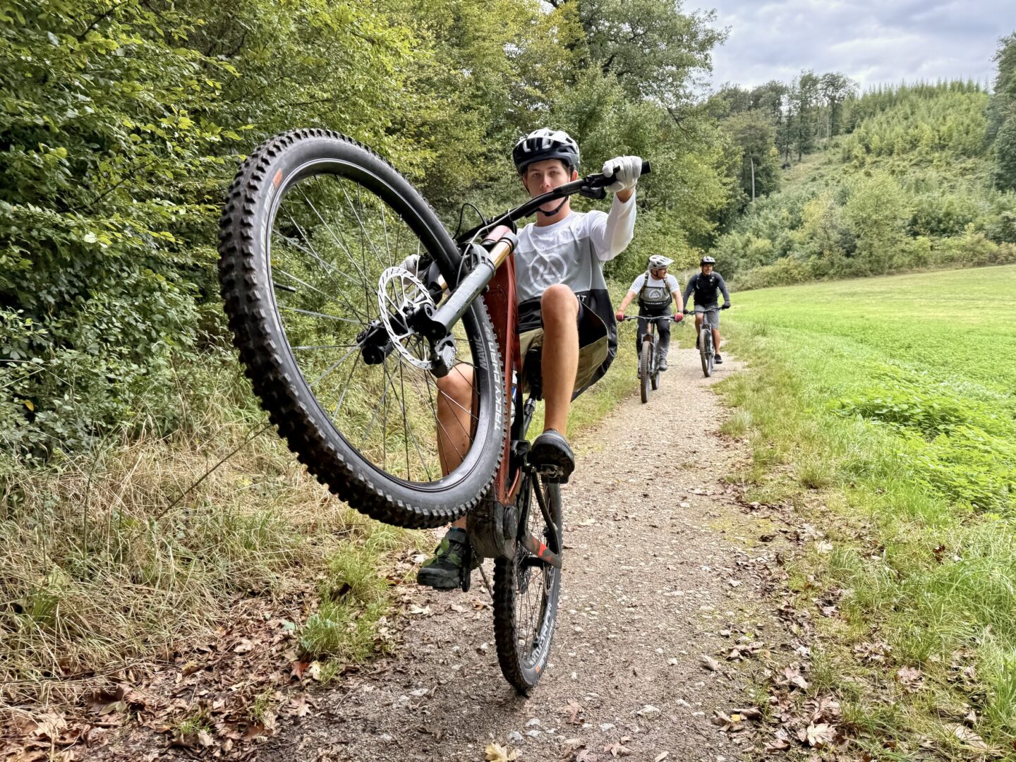 Mein Sohn Maxi, der Wheelie Meister
