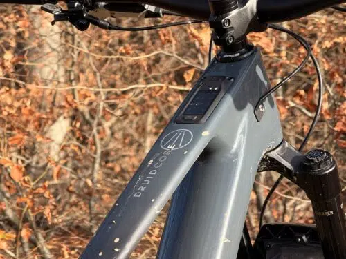 High Pivot Hinterbau & DJI Avinox E‑Antrieb: Entdecke jetzt Forbidden Bikes bei HeckAntrieb in Wien – Probefahrt & Testbike im Shop verfügbar