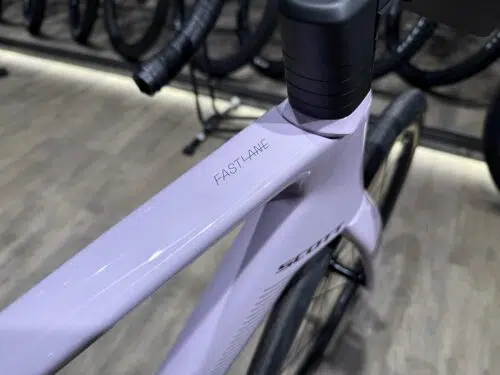 SCOTT Fastlane 20 – Leichtes E-Roadbike mit TQ HPR40 | HeckAntrieb Wien