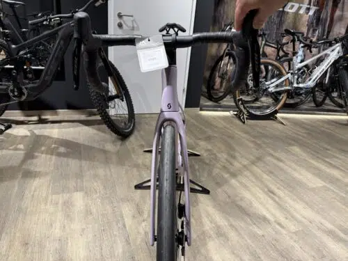 SCOTT Fastlane 20 – Leichtes E-Roadbike mit TQ HPR40 | HeckAntrieb Wien